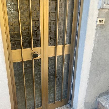 “Casa Rosi” Appartamento In Zona Medievale ปิโซเญ ภายนอก รูปภาพ