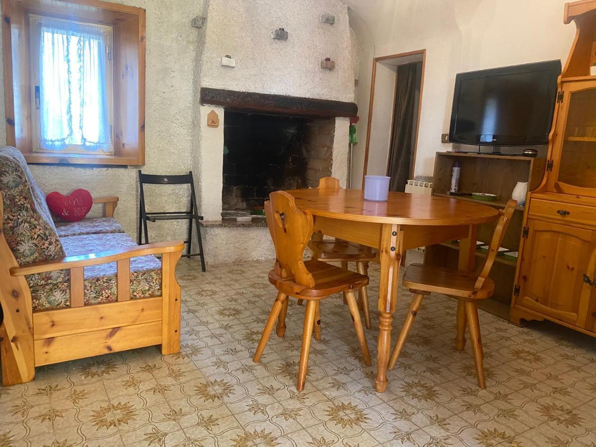 “Casa Rosi” Appartamento In Zona Medievale ปิโซเญ ภายนอก รูปภาพ